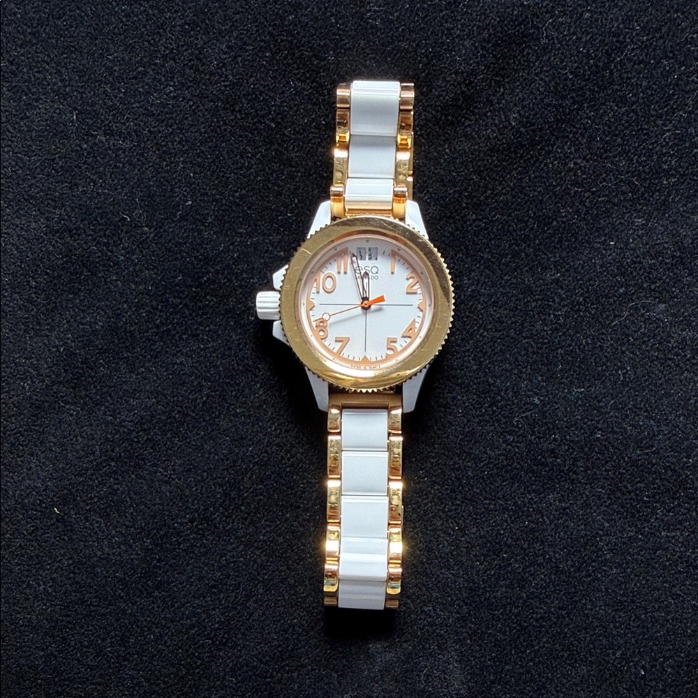 White and Rose Gold Women's Bracelet Watch